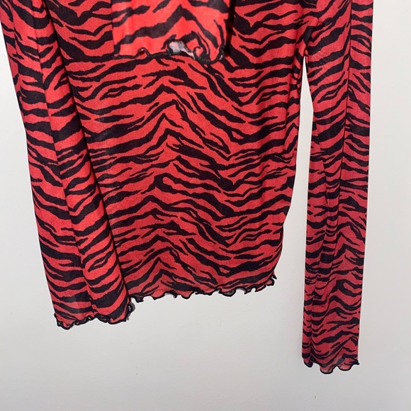 Red & Black zebra print semisheer mesh long sleeve lettuce sleeve zara top - Picture 5 of 5
